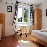 Apartment Buka Calm Iv By Interhome *