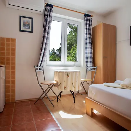 Buka Calm Iv By Interhome *